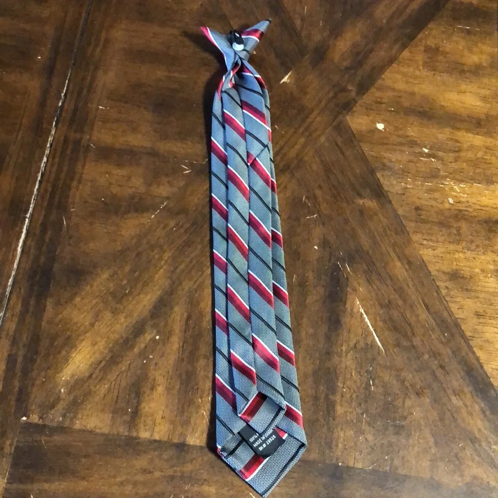 clip on tie